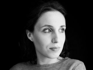 Design inspiré par la nature, le fauteuil Dune de Caroline Rigal