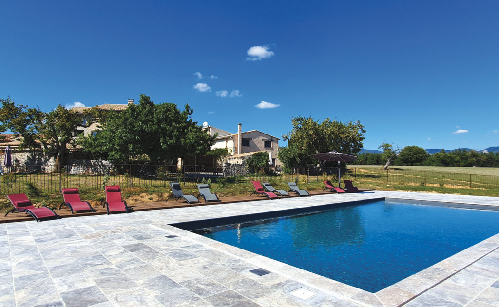 Maison & Jardin Magazine Les Bayles