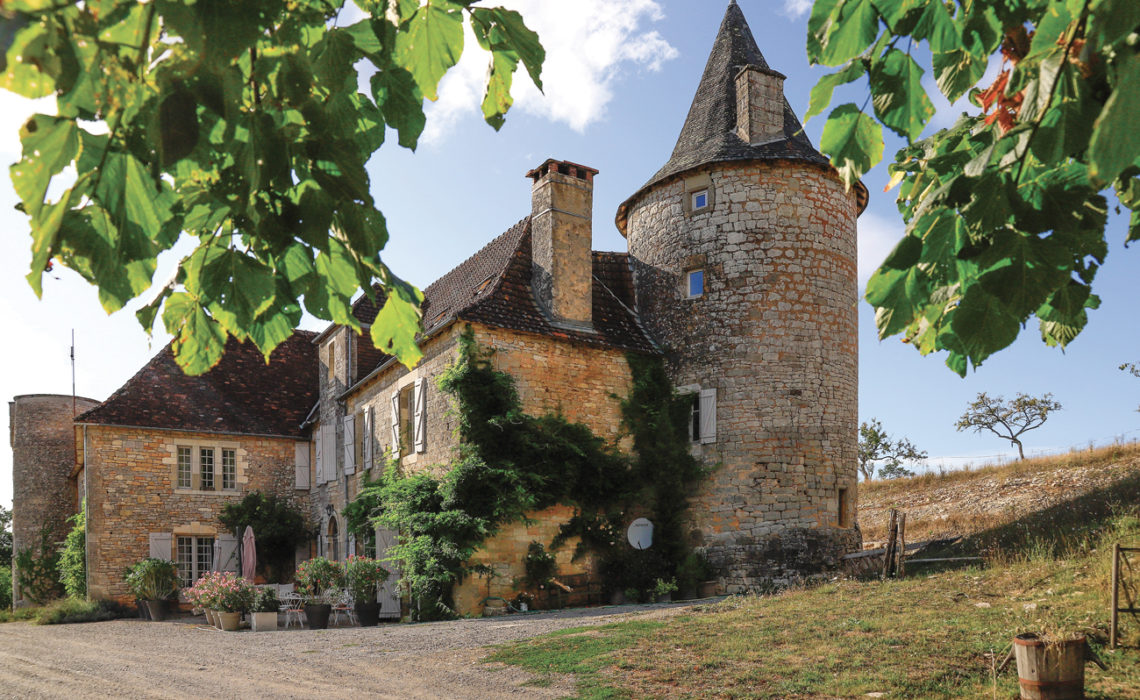 Maison & Jardin Magazine Aux tours de Tersac