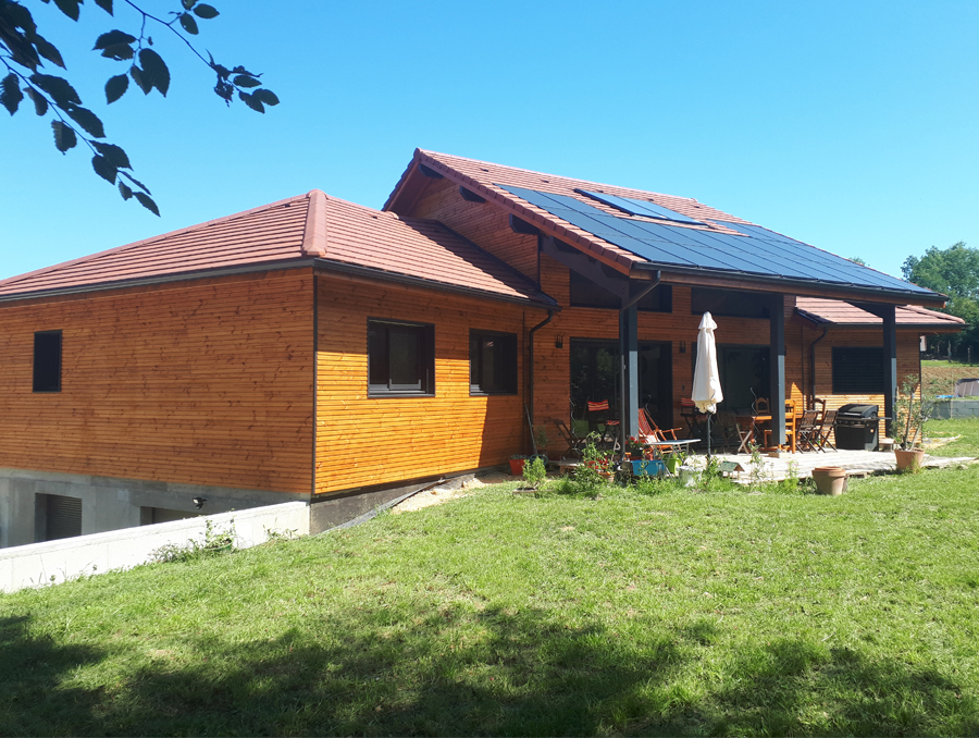 Maison & Jardin magazine et Bâtir Bois Confort les maisons bio climatiques