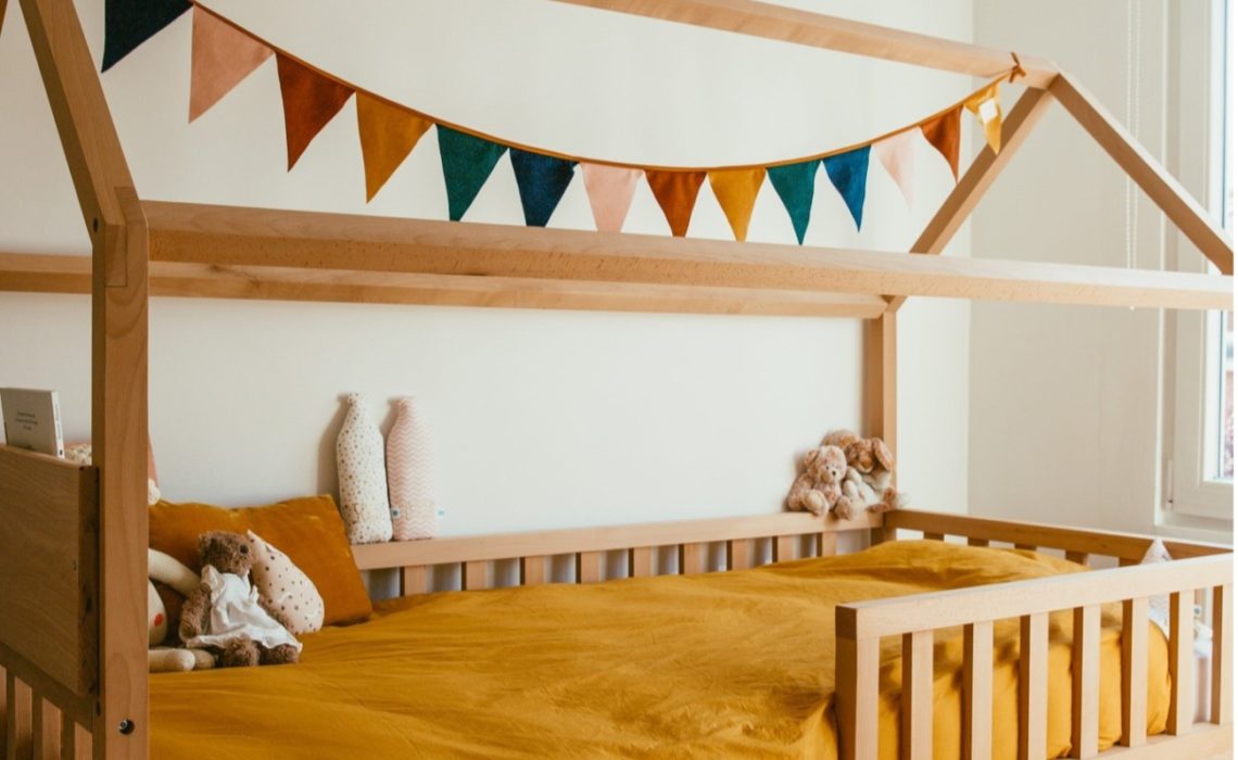 LITS CABANE POUR ENFANTS EN HÊTRE MASSIF