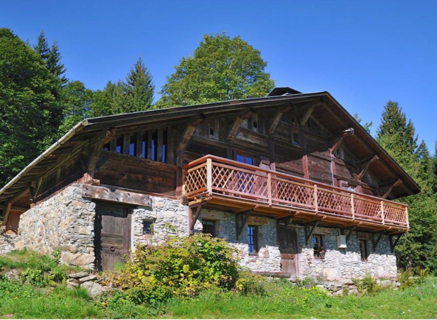 UN CHALET D'ALPAGE PAS COMME LES AUTRES