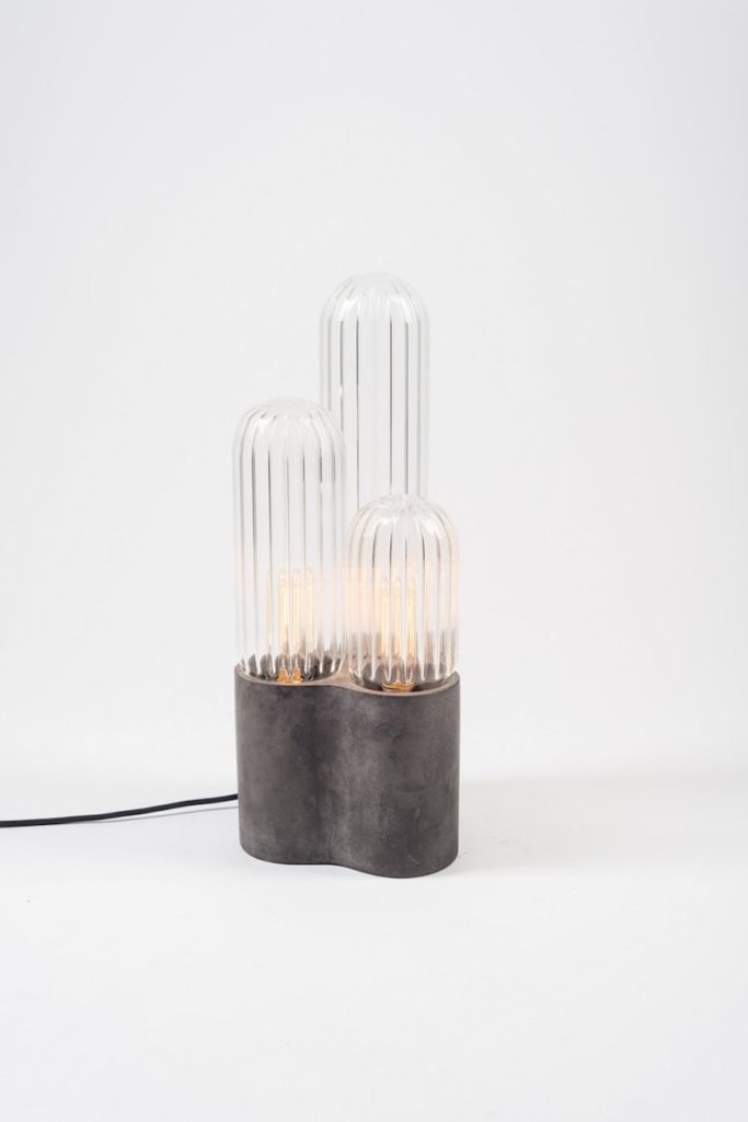 Le designer français Mickaël Koska, est un talent à suivre, ici sa lampe Cactus