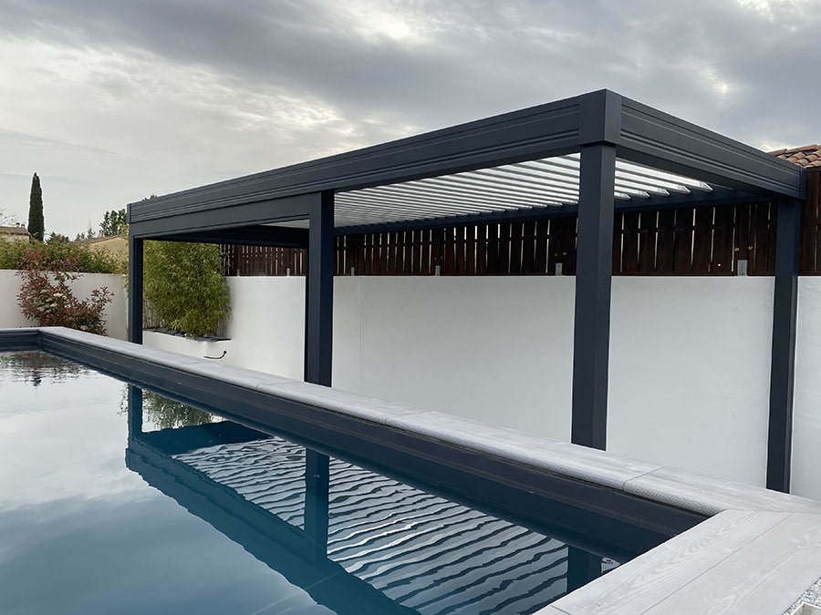 pergola bioclimatique en Provence