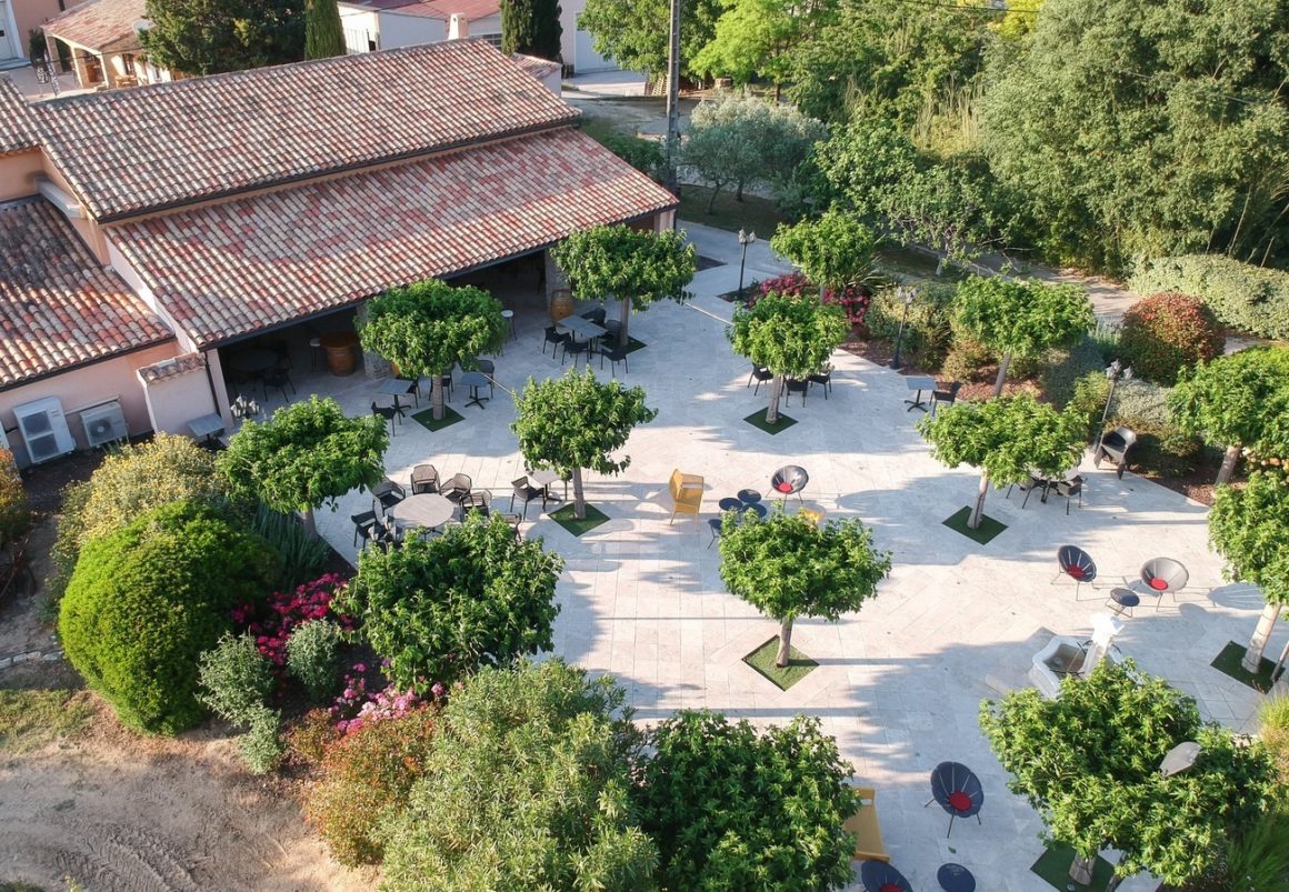 Un terroir et des vins d’exception UN TERROIR ET DES VINS D'EXCEPTION