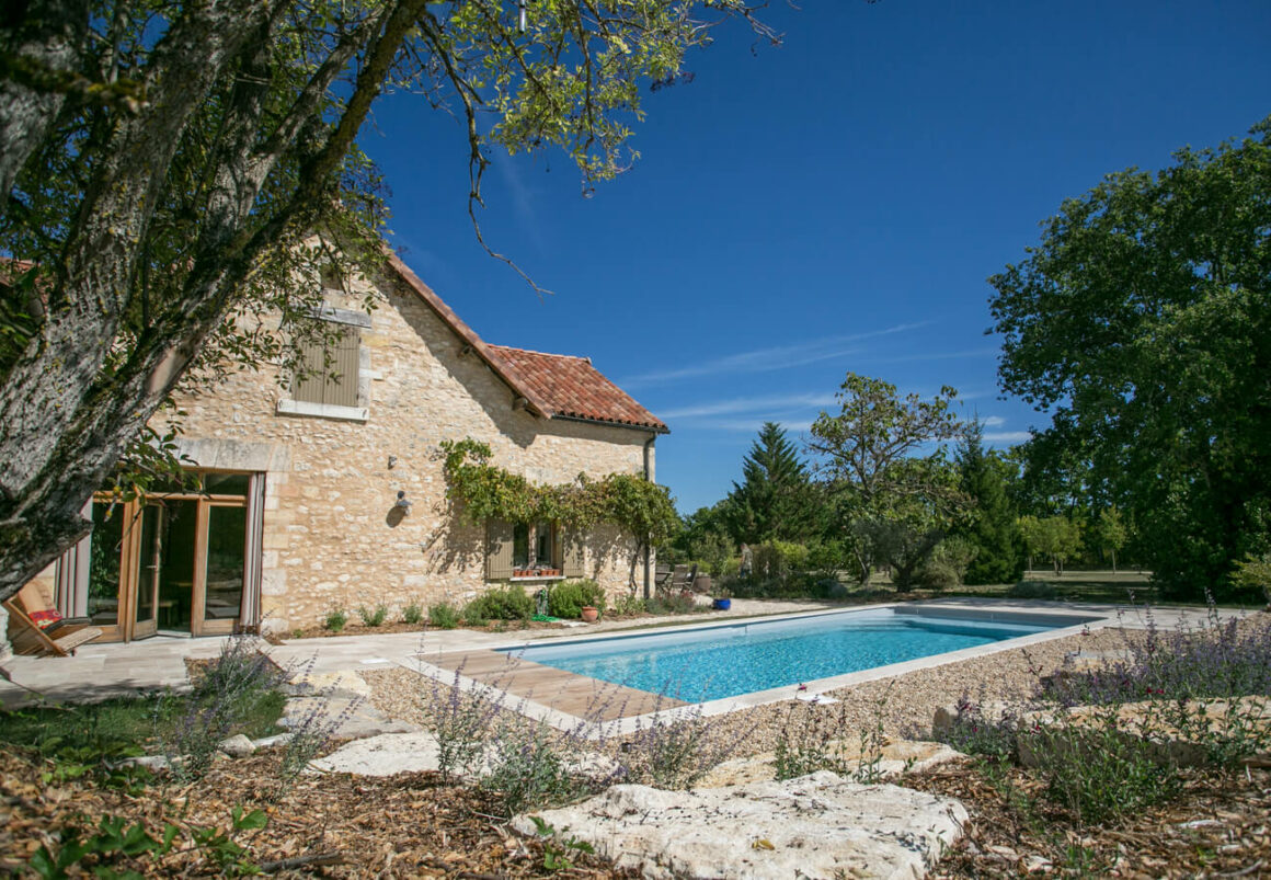 Fabrication française de piscines haut de gamme – Aboral Piscines