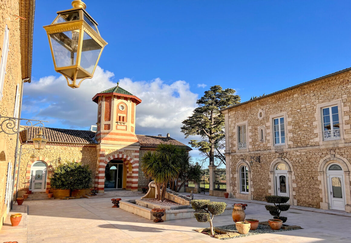 Un lieu de réception dans le Gard à nul autre pareil – Le Domaine du Mas Bégon