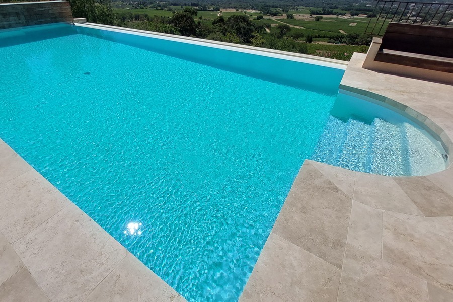 Rénover une piscine : un expert dans le Var