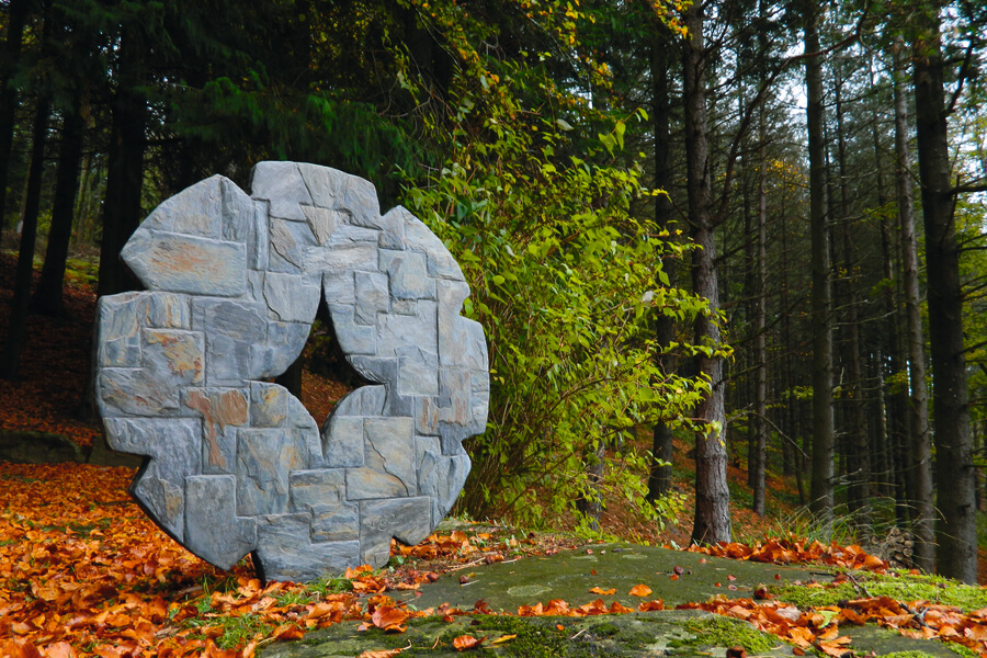 Denis Augé, un sculpteur contemporain à Fabrezan