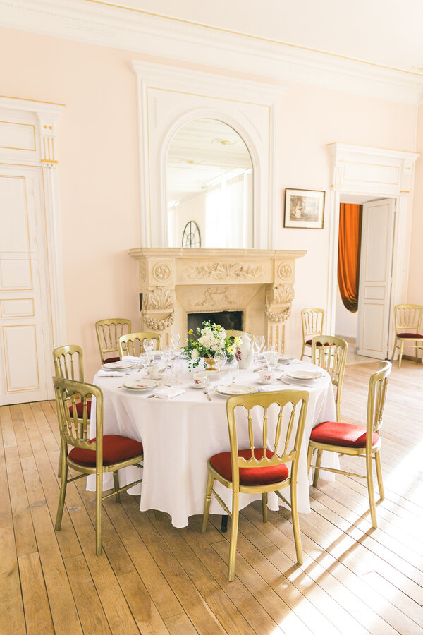 Séjour royal dans un château en Bourgogne