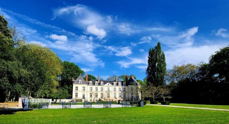 Séjour royal dans un château en Bourgogne