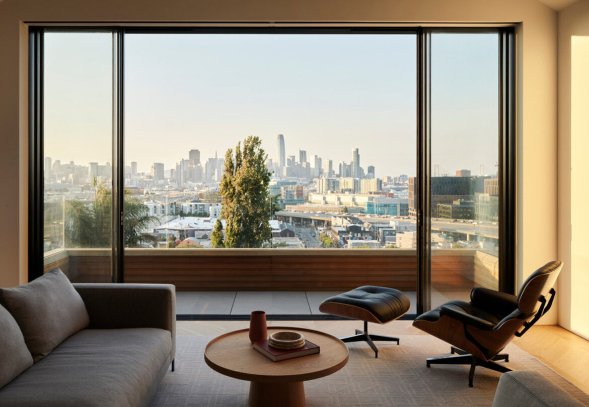Une maison victorienne transformée avec audace par WDA Transformation d'une façade victorienne à San Francisco par WDA