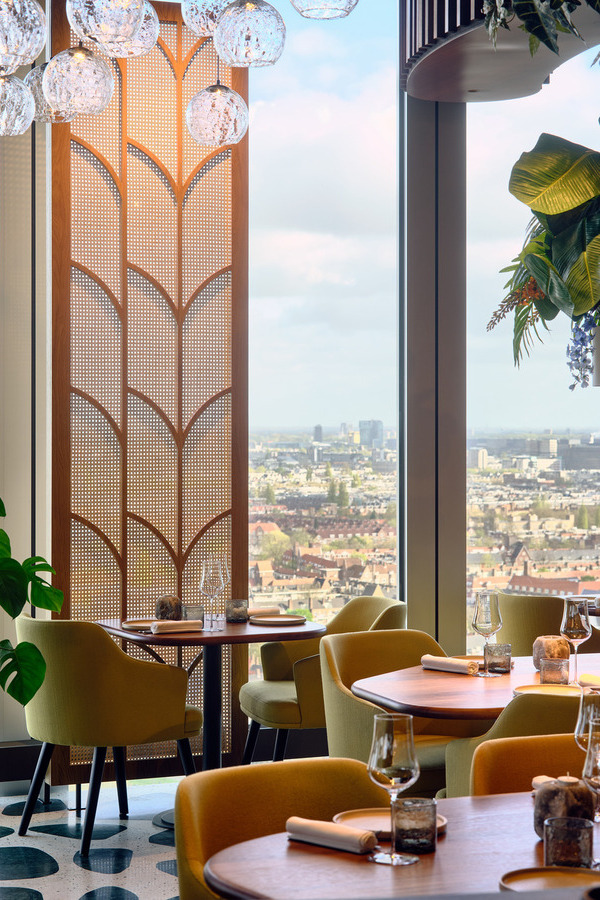 Selva Restaurant Amsterdam : Design et Vue Panoramique