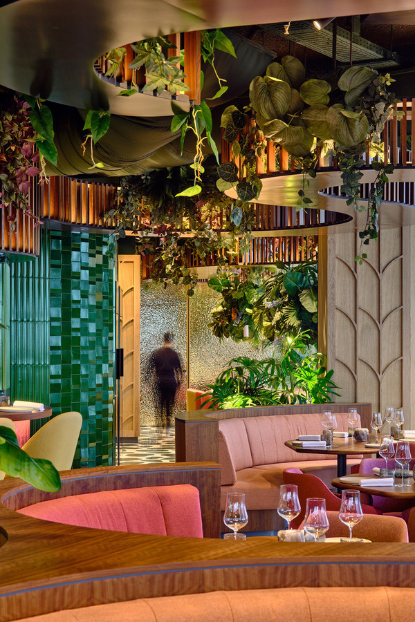 Selva Restaurant Amsterdam : Design et Vue Panoramique