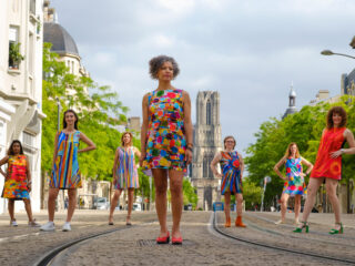 Des tableaux colorés qui expriment des sentiments