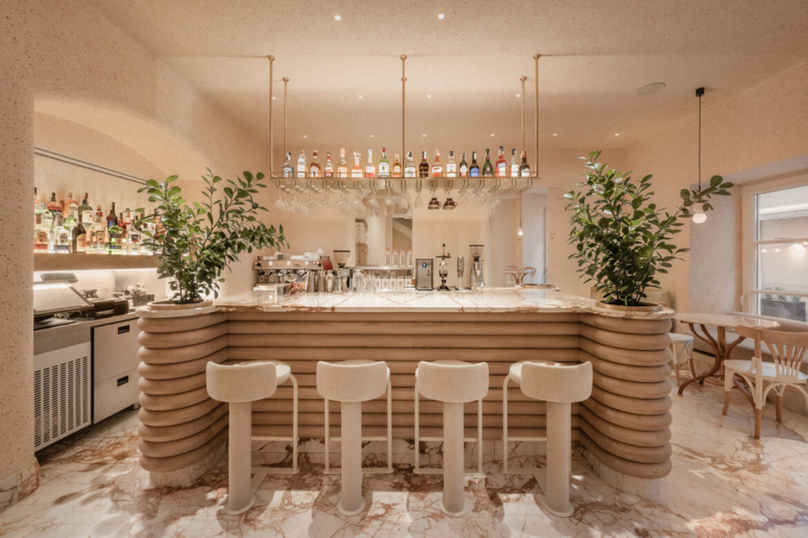 Rénovation de la pâtisserie Cukiernia : Tradition et Innovation Durable Rénovation de la Pâtisserie Cukiernia : entre Tradition et Innovation Durable