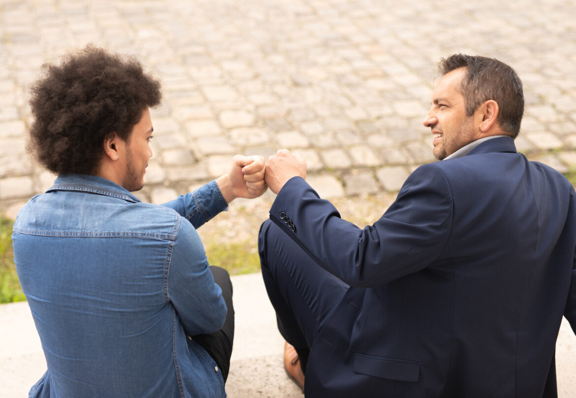 Fondation Un Avenir Ensemble : parrainer un étudiant pour changer une vie Ensemble pour l'avenir : parrainer un étudiant boursier