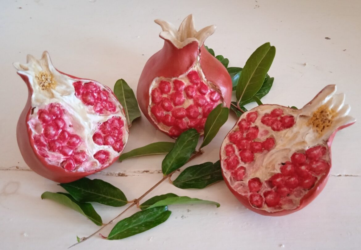 Une artiste peintre céramiste au destin poétique Une artiste peintre céramiste aux mille inspirations