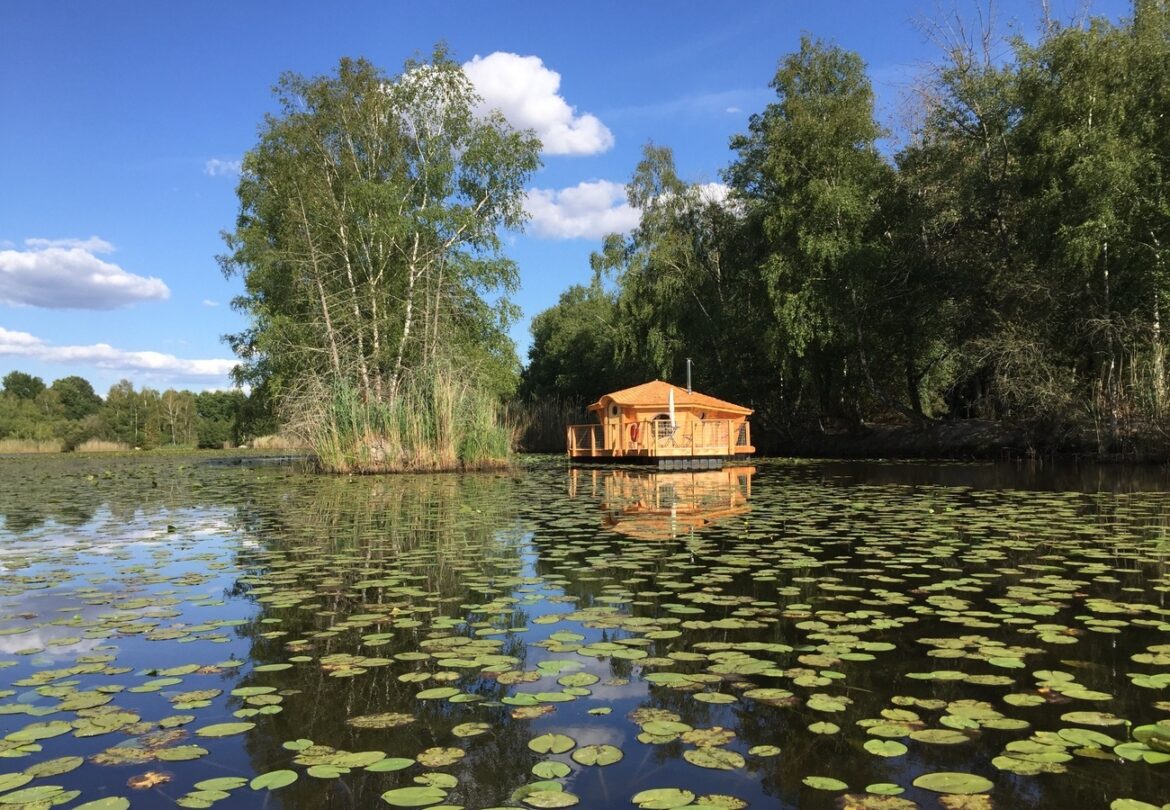 Le Clos de la Loutre, ou un séjour nature au cœur de la forêt Au Clos de la Loutre, un séjour nature unique dans un cadre préservé