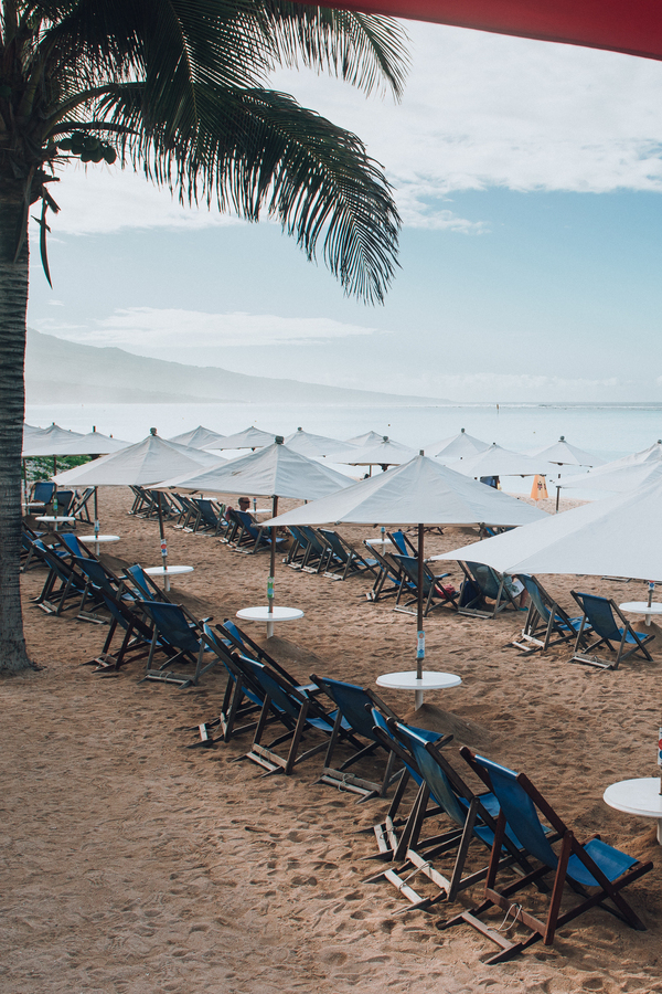Un restaurant sur la plage aux saveurs réunionnaises