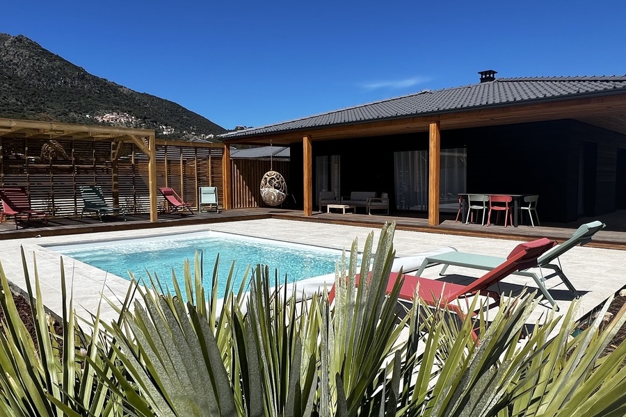 Une villa en Corse pour savourer l’île en toute intimité