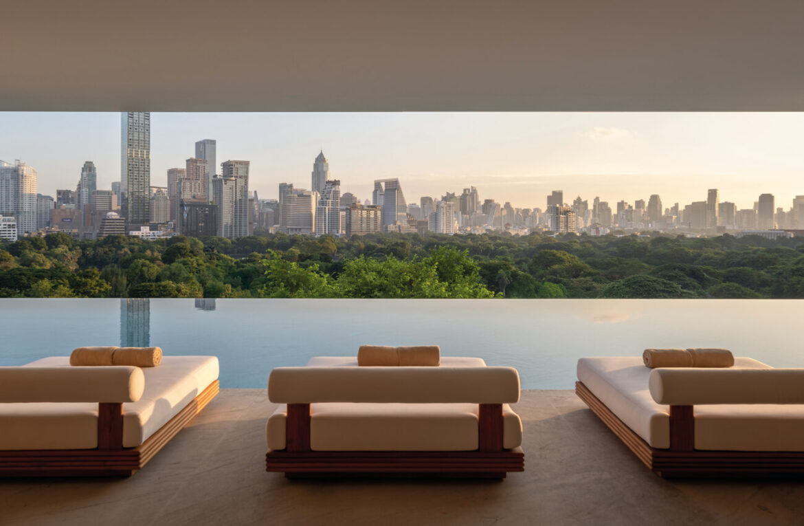 Dusit Thani Bangkok : un emblème réinventé face au parc Lumpini Dusit Thani Bangkok : luxe iconique face au parc Lumpini
