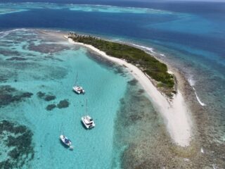 Une croisière aux Antilles en catamaran pour découvrir les Caraïbes