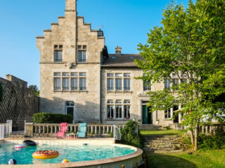 Votre grande maison de famille en Auvergne vous tend les bras – Château de La Bruyère en Velay
