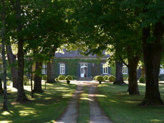 Château de Lacquy : l’excellence de l’Armagnac artisanal récompensée à l’IWSC 2025