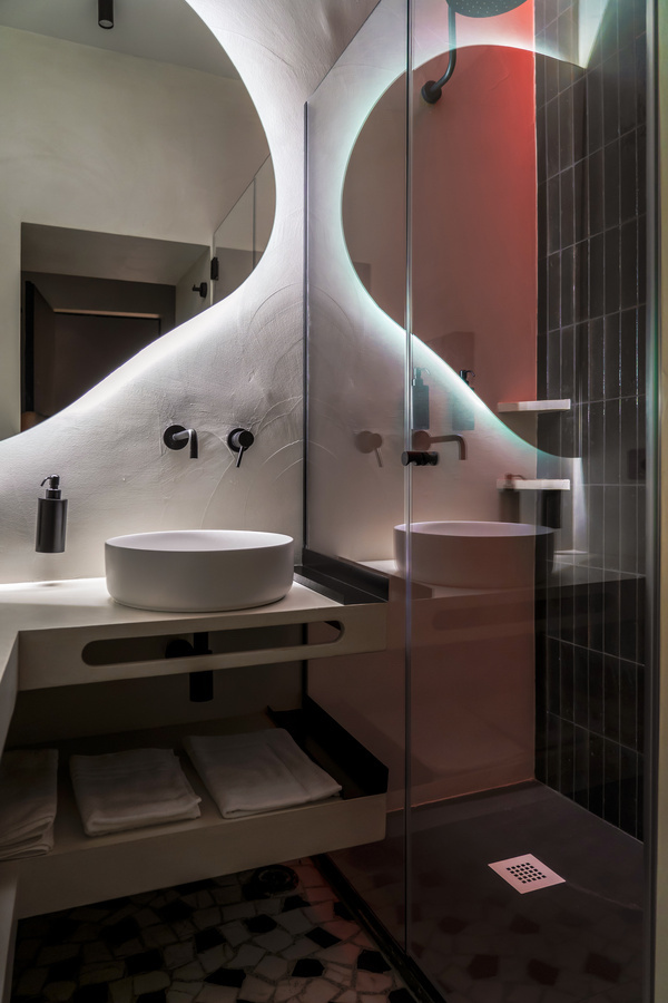 Fuajè Concept Rooms : l’élégance napolitaine sublimée par la céramique italienne