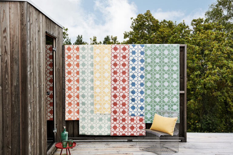 Tapis design, une collection 2026 haute en couleur Tapis design : une collection 2026 haute en couleur