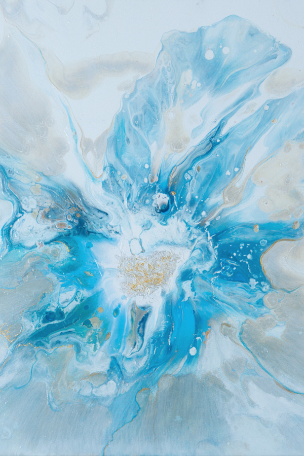 Une artiste peintre à découvrir aux œuvres lumineuses