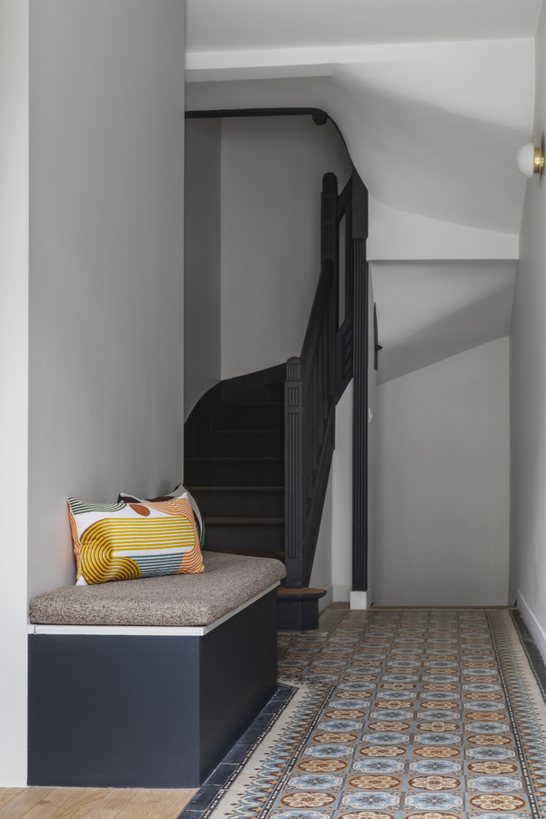 Rénovation d’une maison de ville : lumière, espace et menuiseries sur mesure