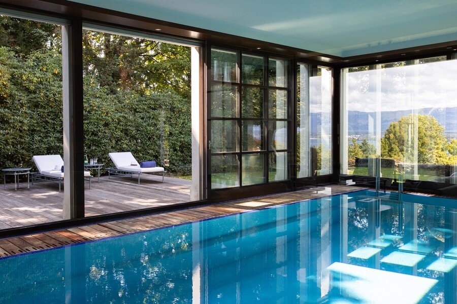 Villa de luxe à Genève : la Villa Cologny face au lac Léman