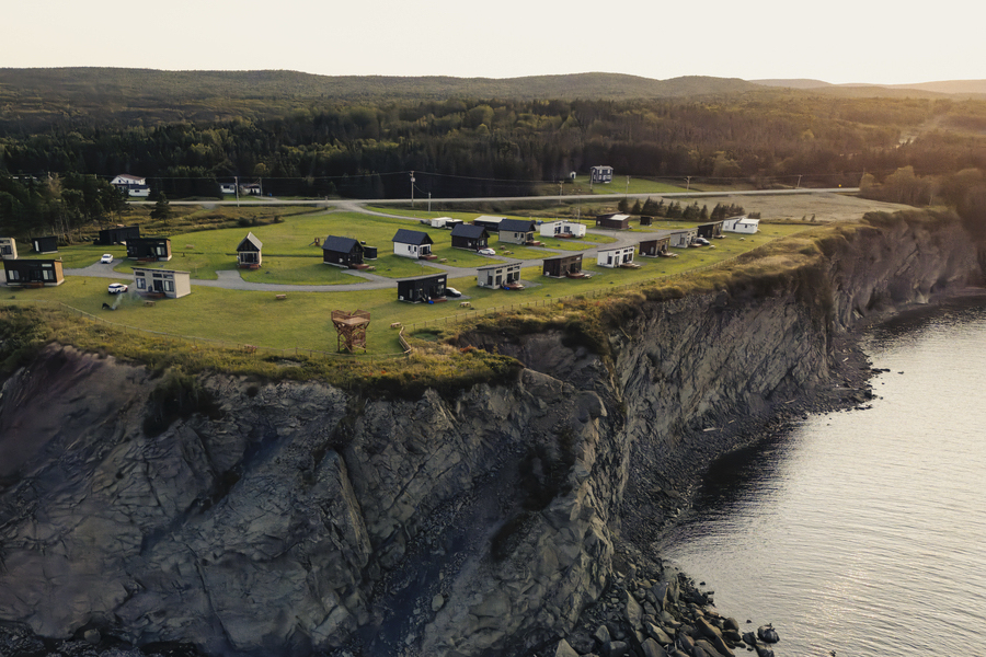 Des chalets scandinaves pour découvrir la Gaspésie