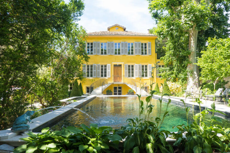 Maison d'hôtes à Aix-en-Provence pour découvrir l'art de vivre provençal – Villa Amara