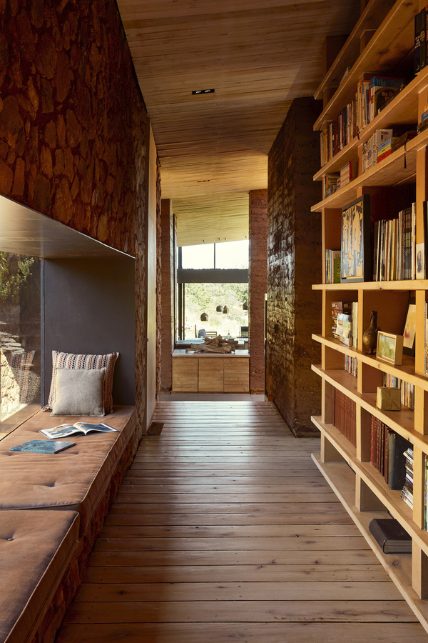 Architecture durable en Afrique du Sud : une maison invisible dans le paysage