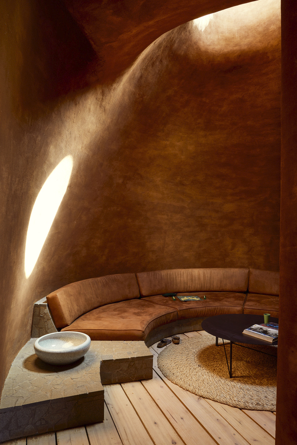 Architecture durable en Afrique du Sud : une maison invisible dans le paysage