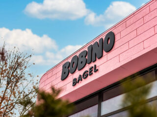 Restaurant-traiteur autour du bagels montréalais – Bobino Bagels