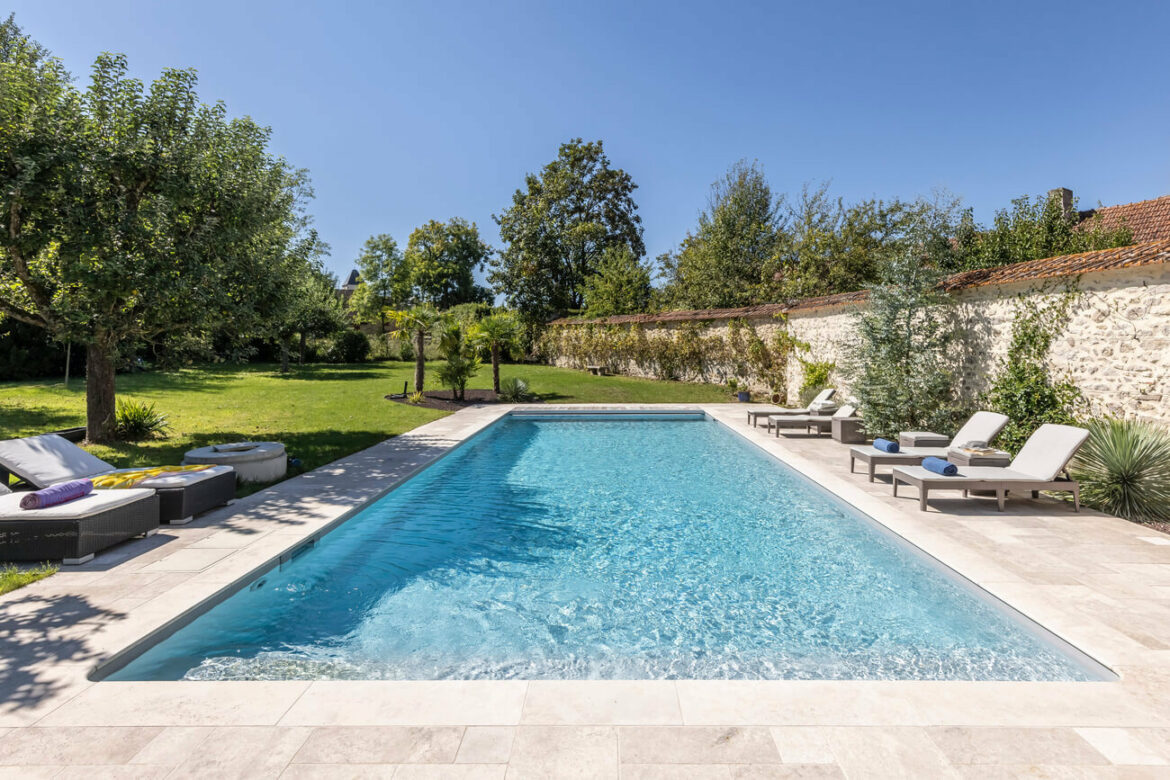 Fabricant français de piscines intelligentes – Magiline