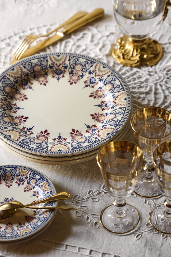 Faïence Gien 2026 : collections Rouen Or et Filet Bordeaux