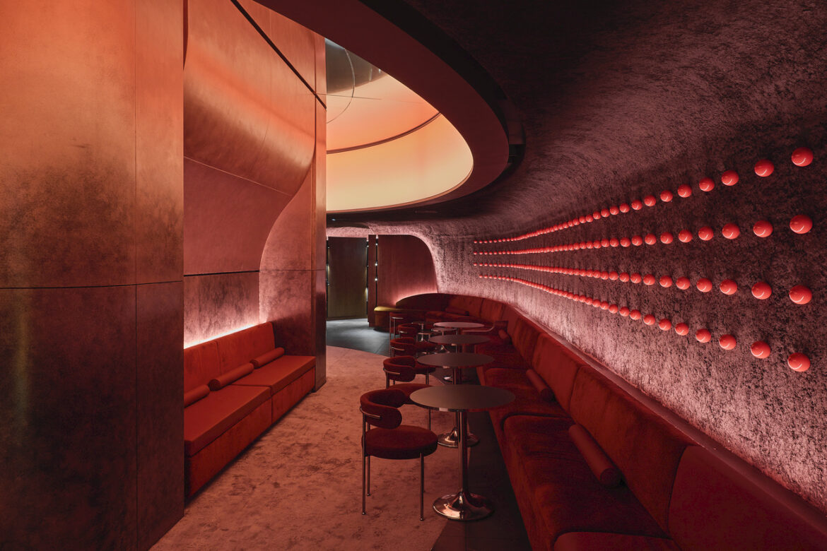 Menuiserie : EBEN transforme Capital 8 en quatre lieux d’exception à Paris