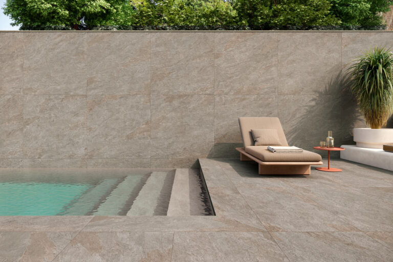 Piscine design : tendances, matériaux et inspirations pour sublimer votre extérieur