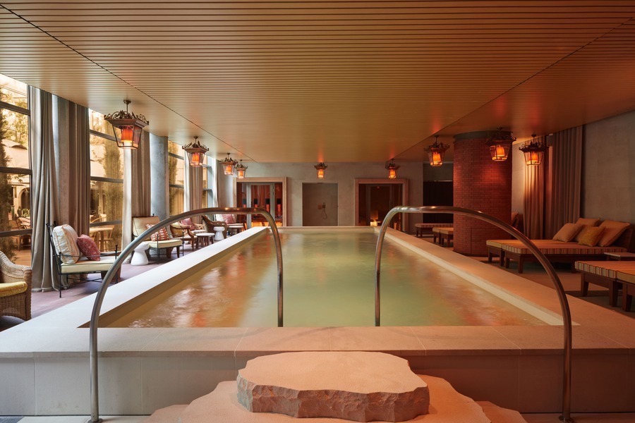 Hôtel de luxe à Bordeaux signé Philippe Starck