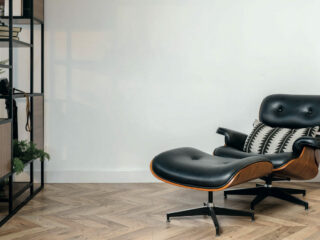 Sellier garnisseur pour le mobilier sur mesure