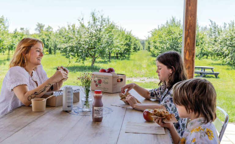 Agrotourisme au Québec : à la découverte des saveurs du terroir Agrotourisme au Québec : à la découverte des saveurs du terroir