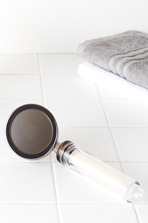 Pommeau de douche filtrant : le geste bien-être